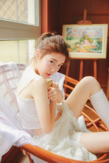 女仆在线观看